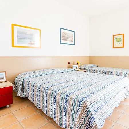 Villaggio Le Acacie Apartamento *